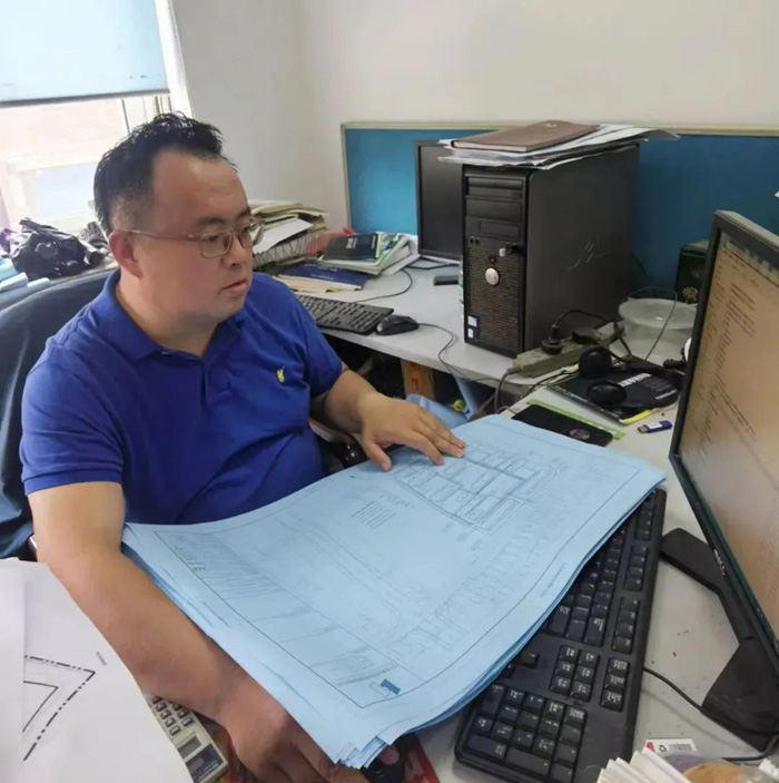 奮斗創(chuàng)造歷史 實(shí)干成就未來——省建科院第三黨支部解放思想大討論活動紀(jì)實(shí)(圖9) 奮斗創(chuàng)造歷史 實(shí)干成就未來——省建科院第三黨支部解放思想大討論活動紀(jì)實(shí)(圖9)