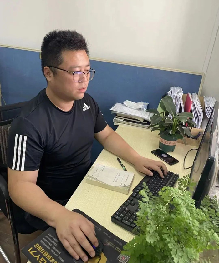 奮斗創(chuàng)造歷史 實(shí)干成就未來——省建科院第三黨支部解放思想大討論活動紀(jì)實(shí)(圖10) 奮斗創(chuàng)造歷史 實(shí)干成就未來——省建科院第三黨支部解放思想大討論活動紀(jì)實(shí)(圖10)