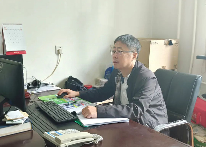 打開(kāi)思想閘門 讓混改向縱深發(fā)展—省建科院第二黨支部開(kāi)展解放思想大討論活動(dòng)紀(jì)實(shí)(圖8)